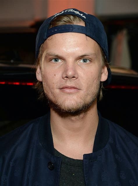 Avicii Has Died At Age 28 And Fans Are Mourning The Wake Me Up Artist