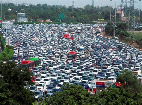 Is This The Biggest Traffic Jam Ever Extraordinary 26 Lane Gridlock
