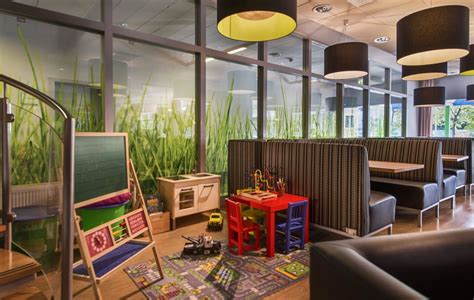 All rooms have digital tv. "Restaurant" Holiday Inn Berlin City East (Berlin ...