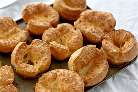 Never Fail Yorkshire Puddings Makes Bakes And Decor