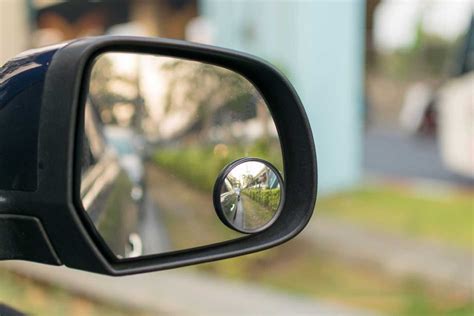 How To Find Your Blind Spot