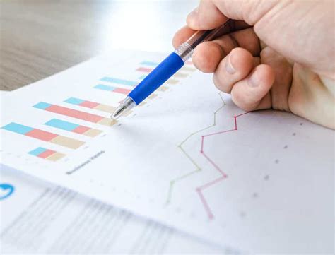 Assisting senior analysts with investment research. Healthcare Analyst Job Description