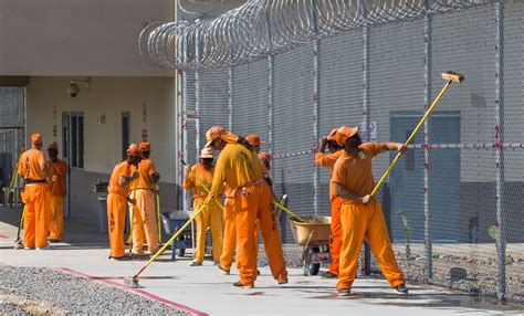 Arizona Inmates Working Prison Jobs Might Owe Uncle Sam For The First