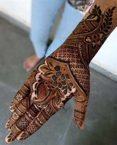 Newest And Easy Diy Mehndi Designs For Eid 2021 Glossnglitters