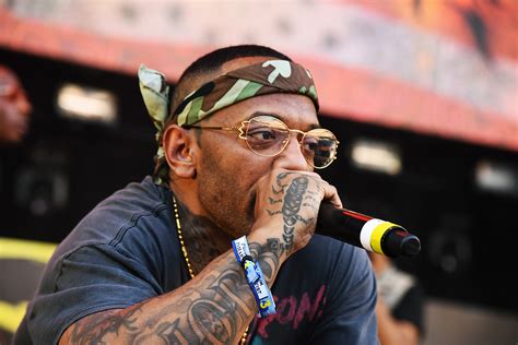 Johnson begann ende der 1980er jahre zu rappen. Morre aos 42 anos o rapper Prodigy, fundador do Mobb Deep ...