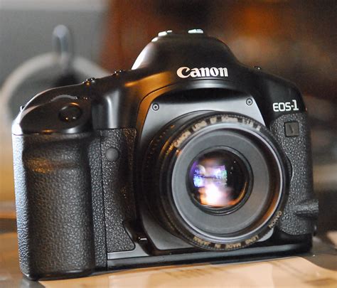 Canon Eos 1 Cameras Celebrate 25th Anniversary Daily Camera News