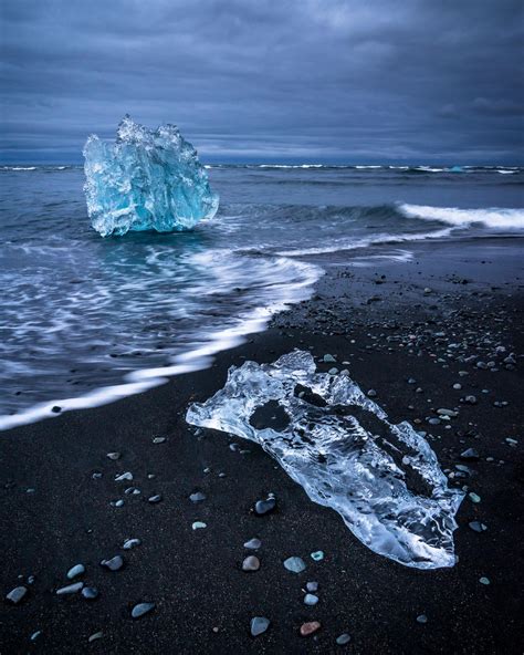 Ancient Ice On Diamond Beach Jökulsárlón Iceland Oc 1988x2485