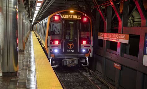 Orange Line Reopens On Time After Month Long Shutdown Wbur News