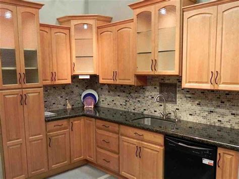 Light stained maple kitchen cabinets how to clean cabinet pictures. Maple Cabinets | Maple Cabinets | Pinterest | Maple ...