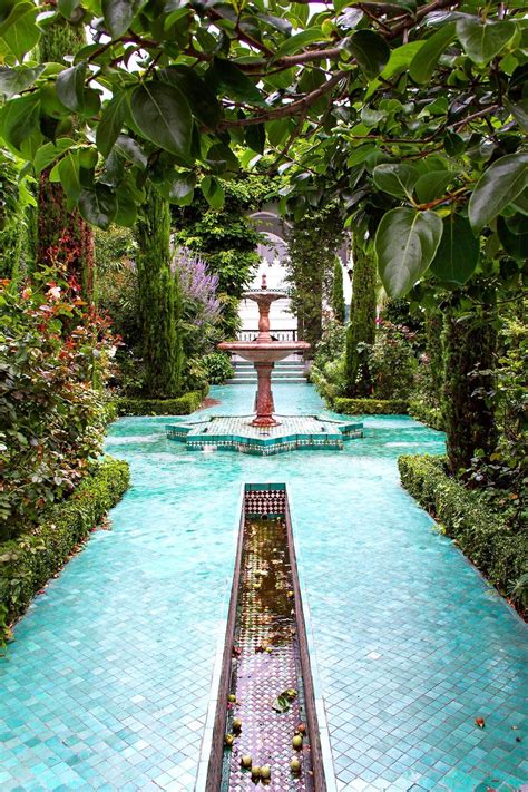 2bis place du puits de l'ermite 75005 paris. Une balade à... la Grande Mosquée de Paris, et au Jardin des Plantes | Mosquée de paris, La ...