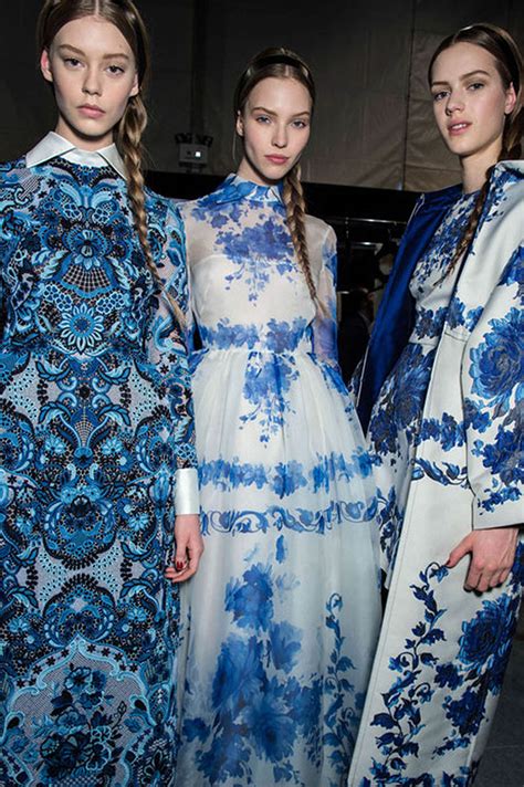 Click on the first letter of the pattern name to see the patterns currently available. Dressing In Delft. Valentino's New Women's Dresses Take ...
