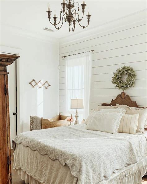 Farmhouse Rustic Bedroom Ideas For A Cozy Nights Sleep