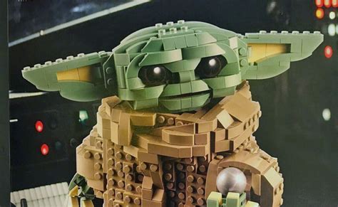 Lego star wars mandalorian sets. LEGO Star Wars: The Mandalorian The Child (75318) Set ...