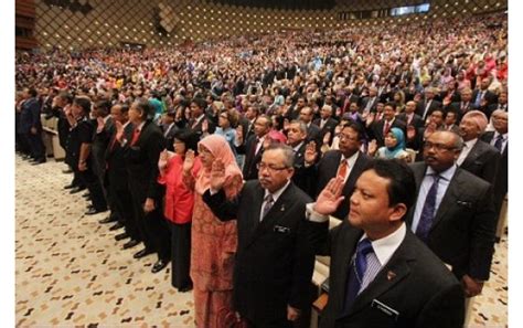Jadual Bayaran Gaji Penjawat Awam 2017 - Berita Viral Terkini