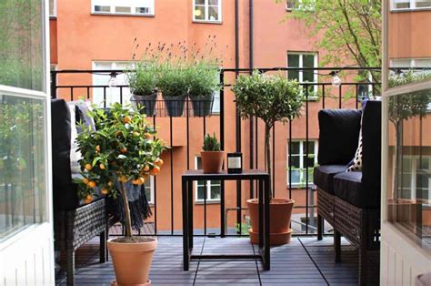Metal balcony railing design iron modern designer balcony railing outstanding outdoor stair and balcony railings 25+ Stunning Balcony Railing Design For Every Home In 2020