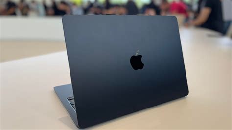 The Case For A 15 Inch Macbook Air Universal Mentors Association
