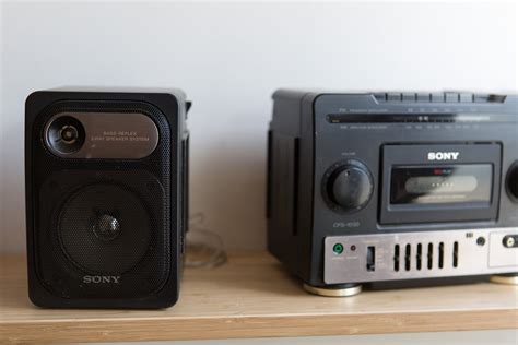 Sony Stereo 2-way Speaker System - Vintage AM/FM Radio and Speakers ...