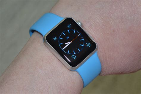 I had no choice in the matter of getting a sport band. Apple Watch Sport review (my first day experiences) - The ...