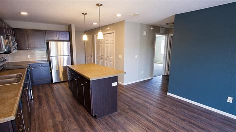 Using hometogo's search feature you can instantaneously search and compare the prices of. Harney View Apartments Rapid City Pictures - Harney Played ...