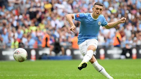Everyone knows foden and mount already belong among the best young players in europe, not just england. Foden starts as City make five changes