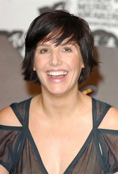 He played guitar and her mother was a window dresser by trade and sang as well as keeping things going at home while spiteri's father was. Sharleen Spiteri - High quality image size 1024x1512 of ...