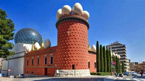 Museo Dalí Barcelona Leonardum Barcelona