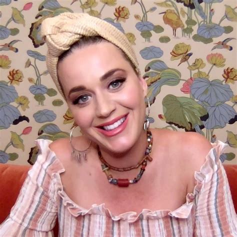 Katy Perry Showed Off Her Leg Hair On ‘american Idol Glamour