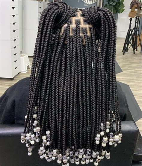 40 Box Braids Hairstyles Women Are Asking For In 2023 Hair Adviser Pretty Braided Hairstyles