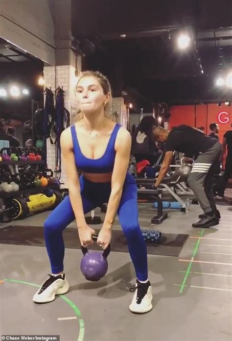 Olivia Jade Shows Off Her Workout In Blue Gym Gear