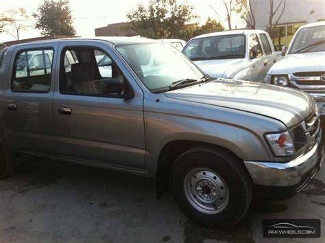 Toyota Hilux 4x2 Single Cab Up Spec 2004 For Sale In Peshawar Pakwheels