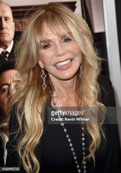 Actress Dyan Cannon Attends The Premiere Of Warner Bros Pictures And