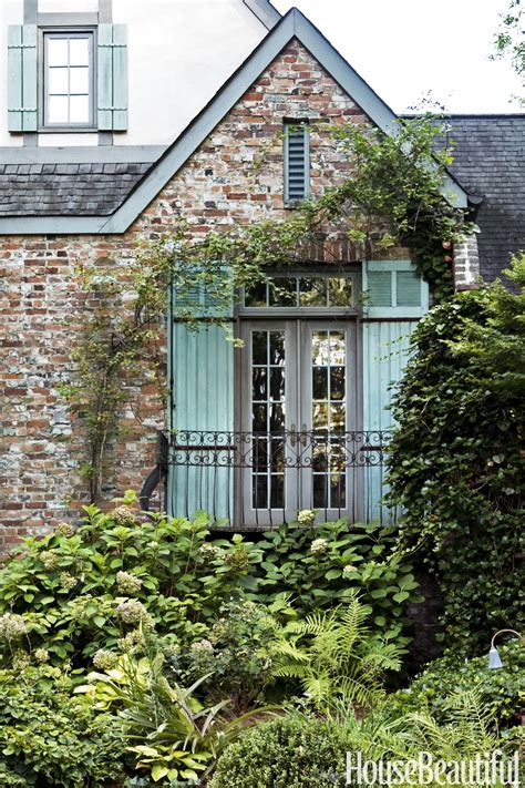 This Southern Cottage Couldnt Get Any Cozier House Exterior House