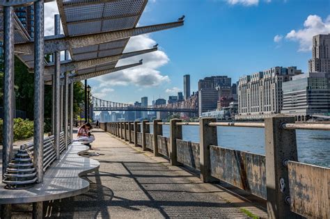 Living On Roosevelt Island The New York Times