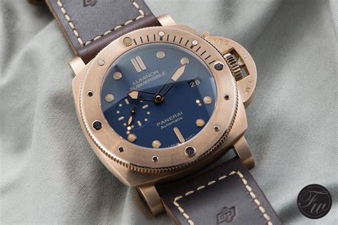 Hands On With The Panerai Pam 671 Luminor Submersible 1950 3 Days