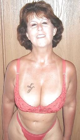 Mature With Big Tits And A Small Waist Pict Gal