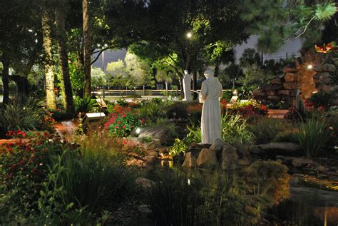 Meditation Garden At St. Peter Catholic Church — Landscape Architects