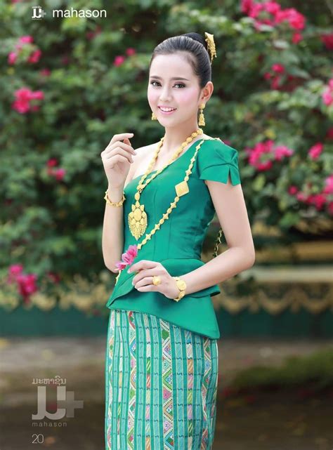 laos-dress-thai-traditional-dress,-traditional-dresses,-women