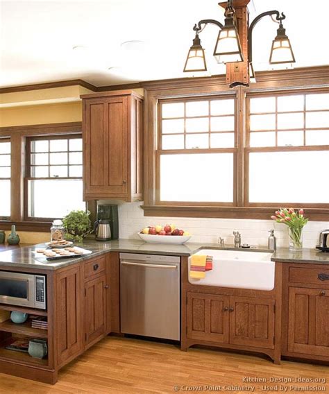 Mission style kitchen cabinets are very popular and easy to understand since they need to be well considered to match well with a variety of kitchen decorative schemes. Mission Style Kitchens - Designs and Photos