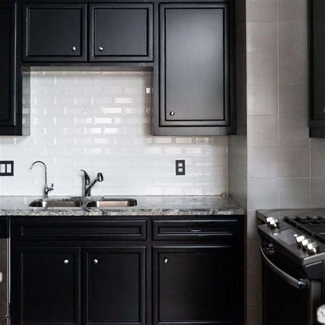18 Black Kitchen Cabinet Ideas To Elevate Your Space