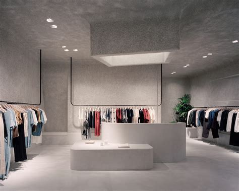 Brutal Kloke Store By Studio Goss Retail Interior Design Clothing Store Interior Retail