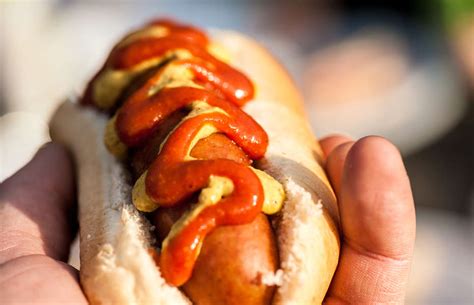 National Hot Dog Day Deals 2018 Everywhere To Get Free Hot Dogs Today