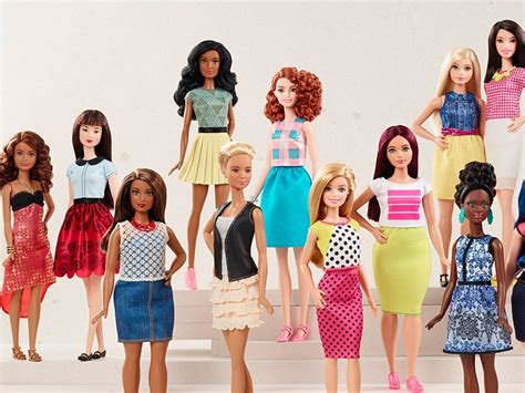 Tiny Shoulders Rethinking Barbie Galerie Promo Sfd Cz