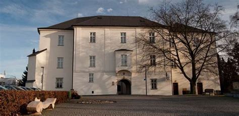 Března nově týkat i zaměstnanců veřejné správy. Sanatoria Klimkovice po testování klientů zahajují i ...