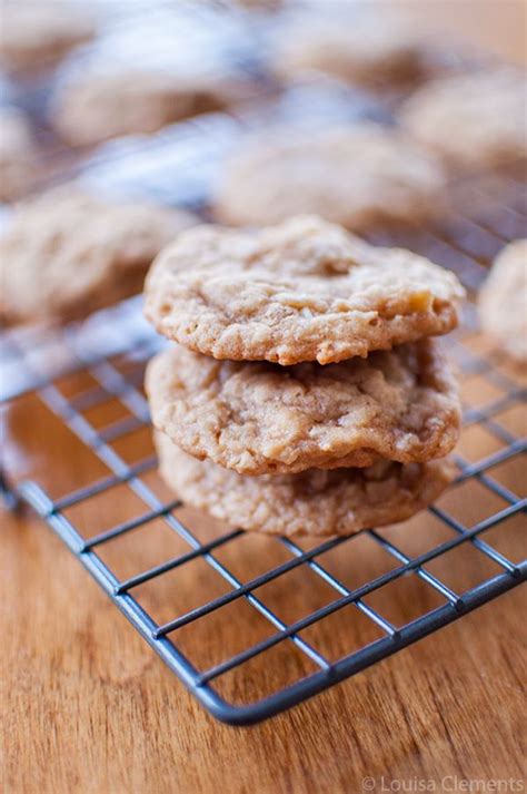 Maple Walnut Cookies Recipe Walnut Cookies Walnut Cookie Recipes