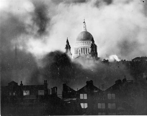 The Iconic St Pauls Survives Taken On 29 December 1940 Of St Pauls