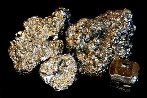 Pyrite 425 Pyrite Mineral Luster Metallic Hardness Flickr