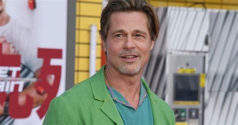 Auf Sinnsuche Brad Pitt 58 Wird Mit Dem Alter Spiritueller Krone At