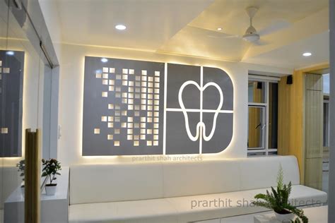 Dental Clinic Interior Roots Dental Clinic Prarthit Shah Architects