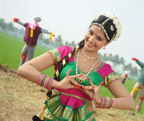 Saloni In Telugu Ammayi Movie Latest Stills ~ Actress Sexy Photos