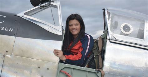 Aarohi Pandit The Worlds First Woman Pilot To Cross Both Atlantic And Pacific Ocean